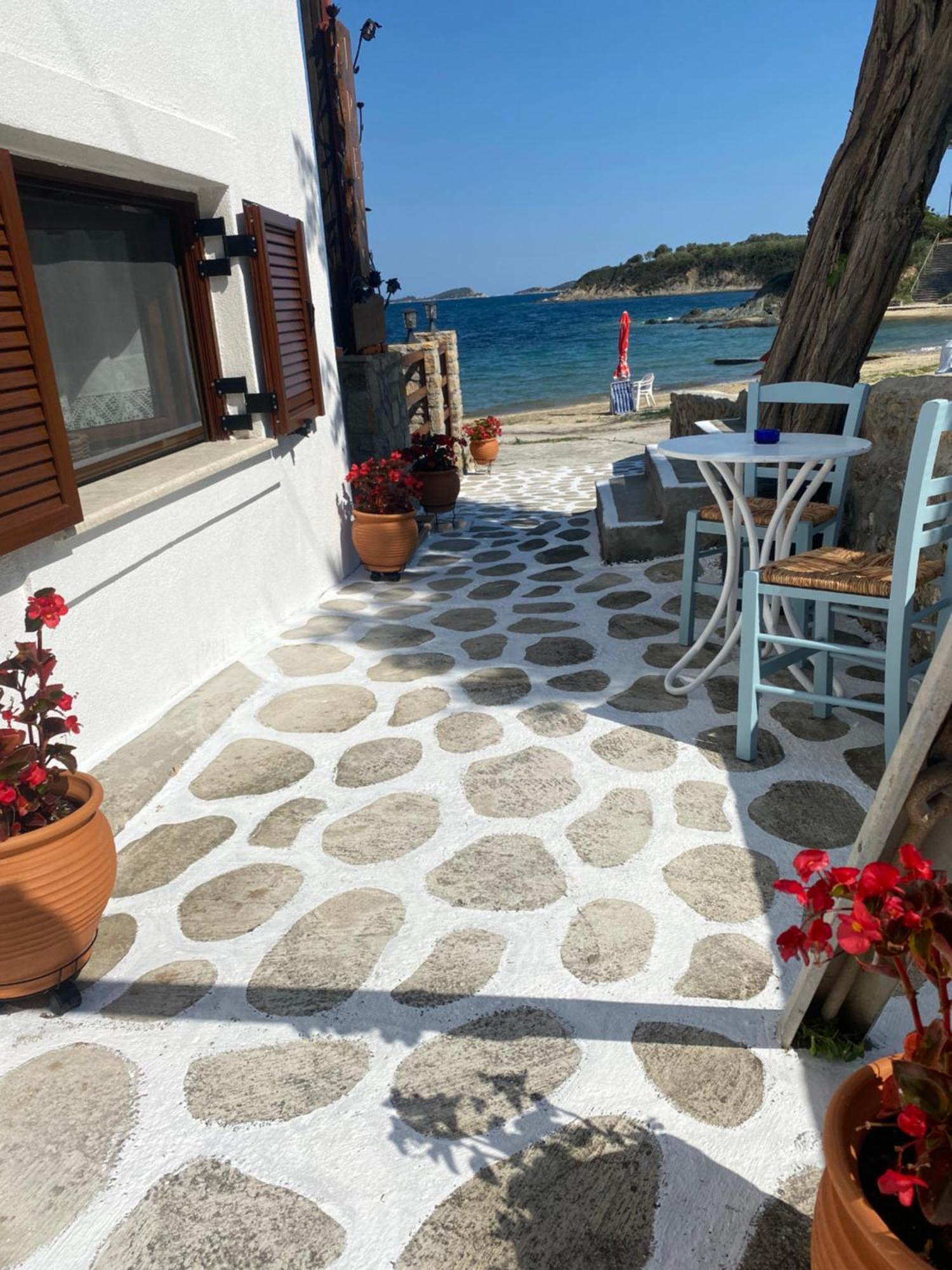 Irene Traditional Apartments Ammouliani Exterior foto